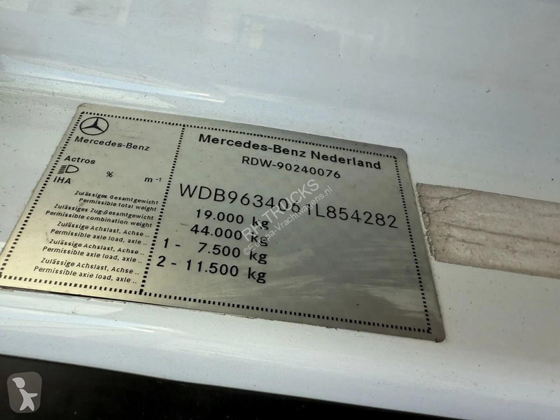 Trekker Mercedes 1842 4X2 MEGA + LIFTING DISH...