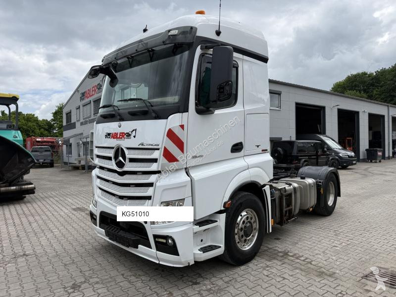 Trekker Mercedes 1845 SZM