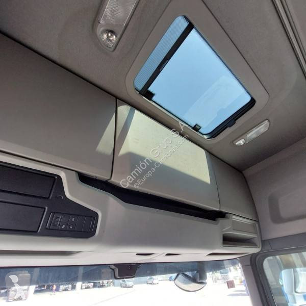 جرار Scania