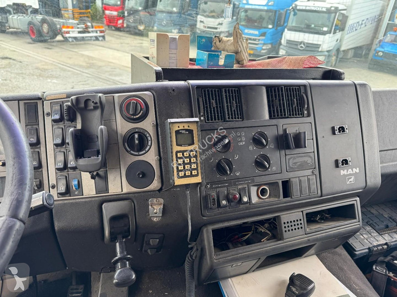 Trattore Stradale MAN 28.403 6X4 EURO 2 - ASSI...