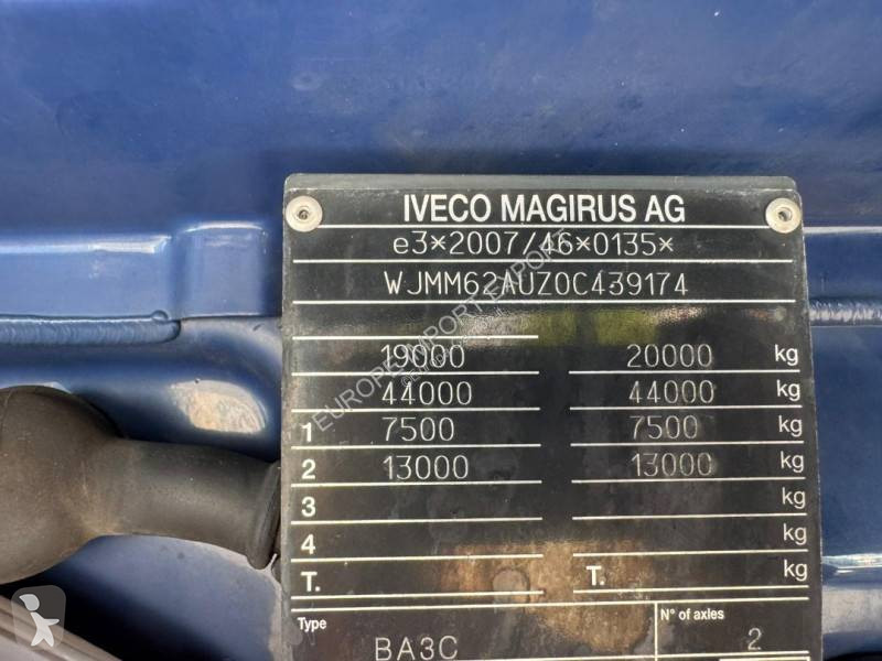 جرار Iveco