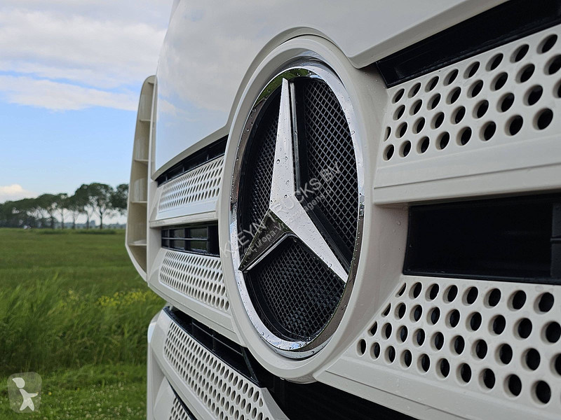 جرار Mercedes ACTROS 1845  BIGSPACE RETARDER
