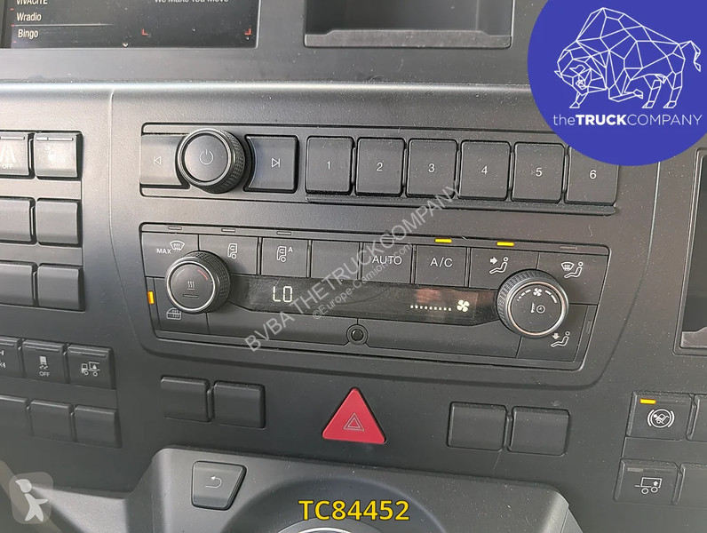 جرار MAN 18.470