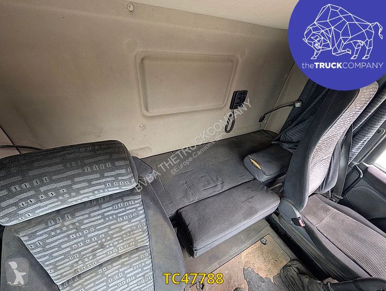 جرار Scania 420