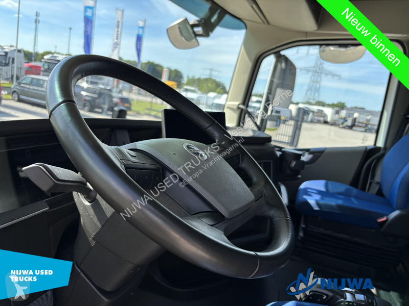 جرار Volvo 500 XL 4x2 I-Save + I-Park