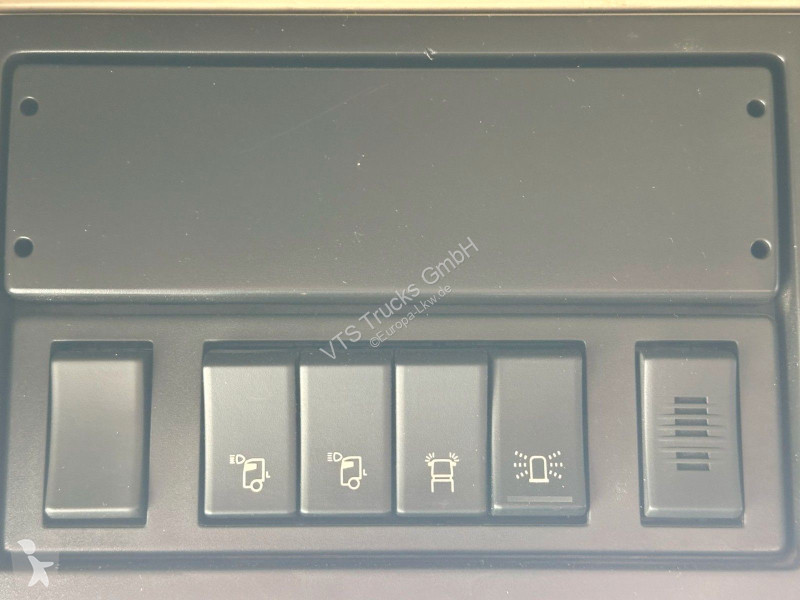 جرار Volvo 500 EU6c 4x2 BL...