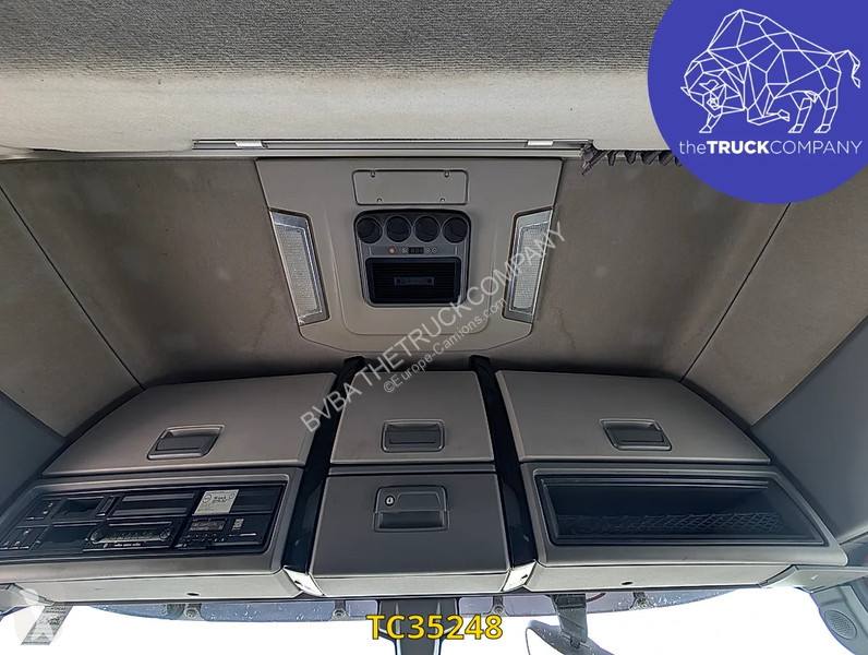 جرار Renault T 480