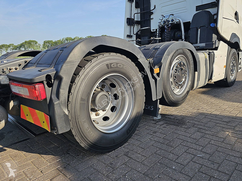 Влекач Renault T 480 HIGH 6X2 EVO DTI13