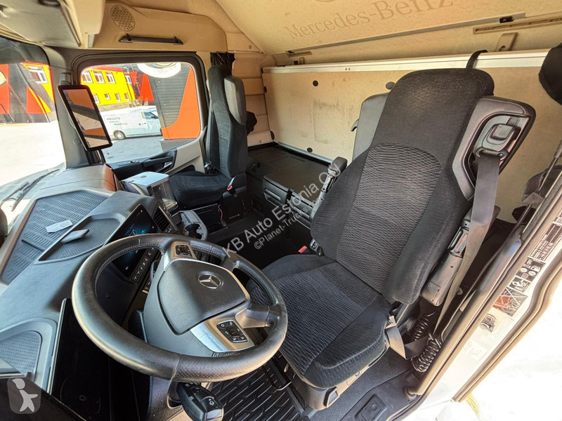 Влекач Mercedes 2546 6x2/2 BIG SPACE CAB