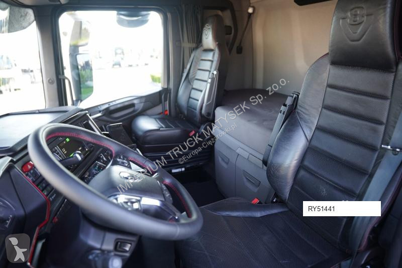 جرار Scania S 580