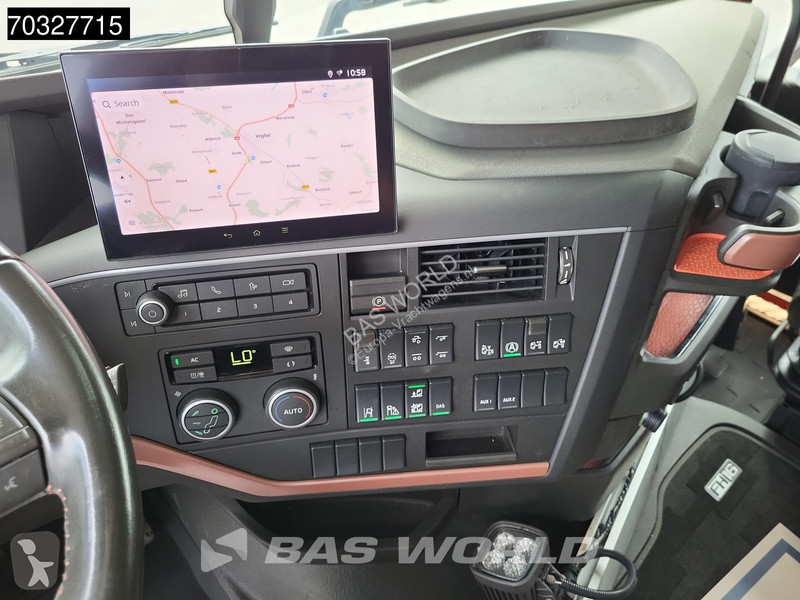 جرار Volvo 650 6X2 Lift+Lenkachse I-ParkCool...