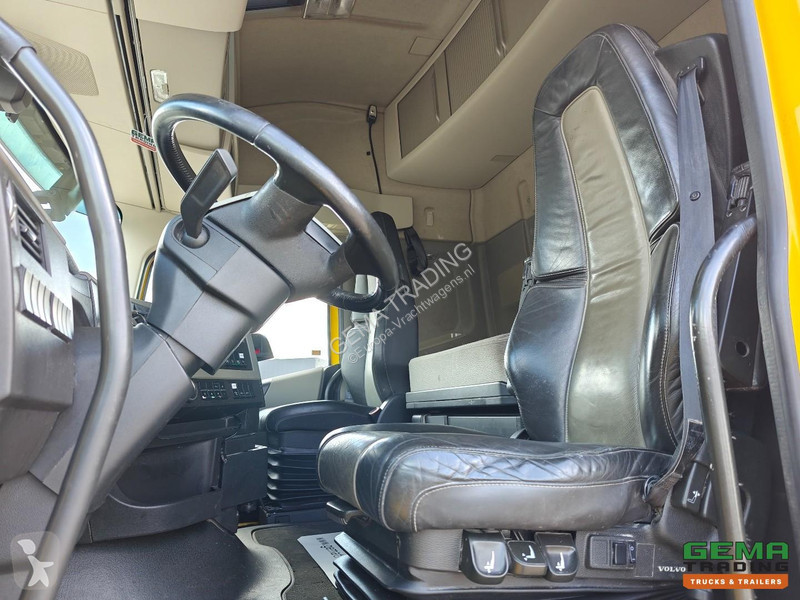 جرار Volvo 500 4x2 GlobeTrotter Euro6C - Welgro...