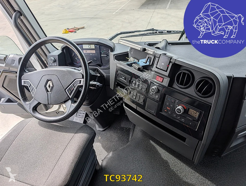 جرار Renault T 480