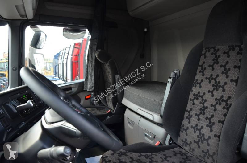 جرار Scania