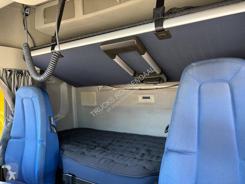 جرار Volvo 460 + euros 6 + 5x in stock + spoiler