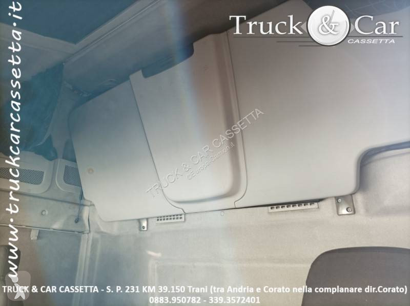 Iveco  tractor unit