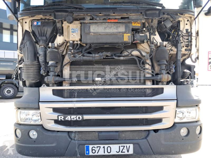 جرار Scania