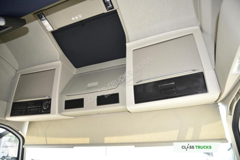Tracteur Volvo 500 Globetrotter XL Retarder...