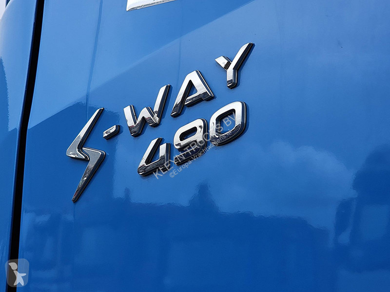 جرار Iveco AS440S49