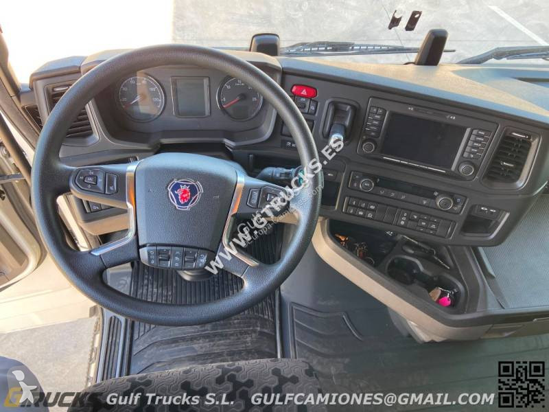 جرار Scania