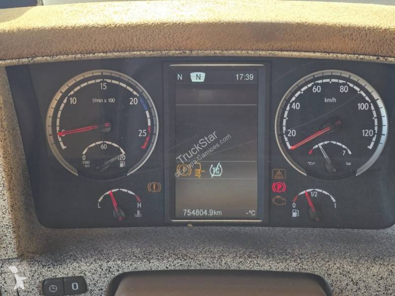 جرار Scania