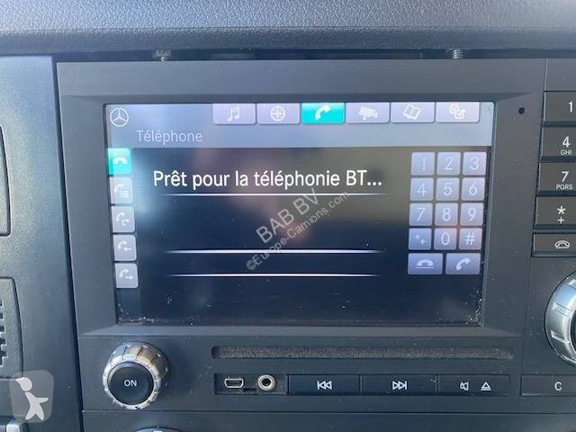 جرار Mercedes