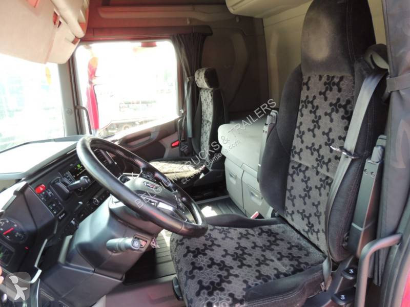 جرار Scania