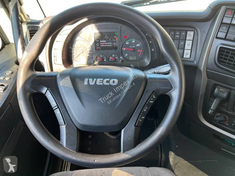 Iveco  tractor unit