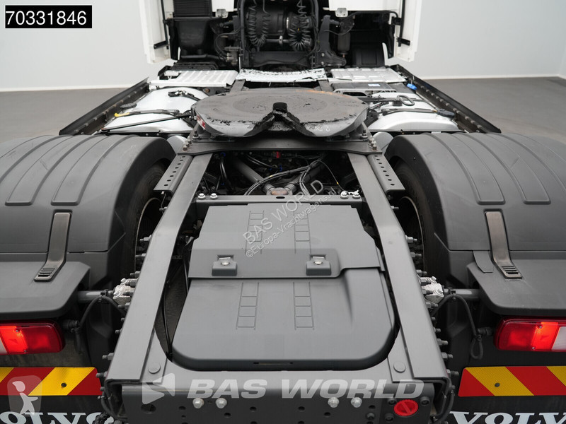 جرار Volvo 500 4X2 XL 2xTanks I-ParkCool ACC
