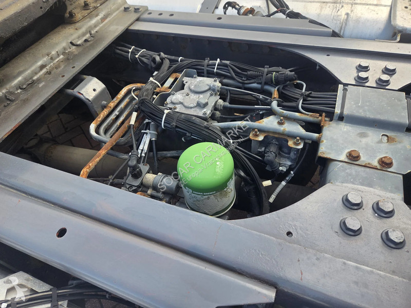 جرار DAF 105460 EURO 5 MANUAL GEARBOX
