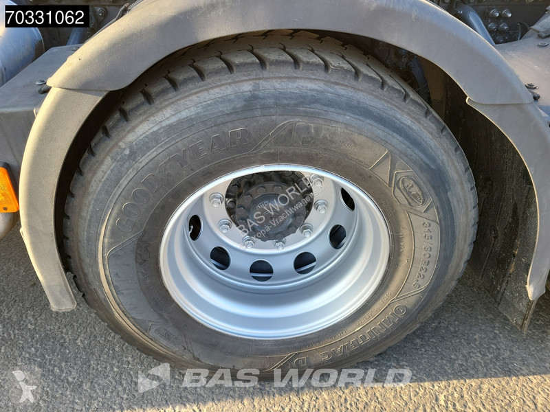 جرار Iveco X-Way 570 6X4 Retarder Standklima...
