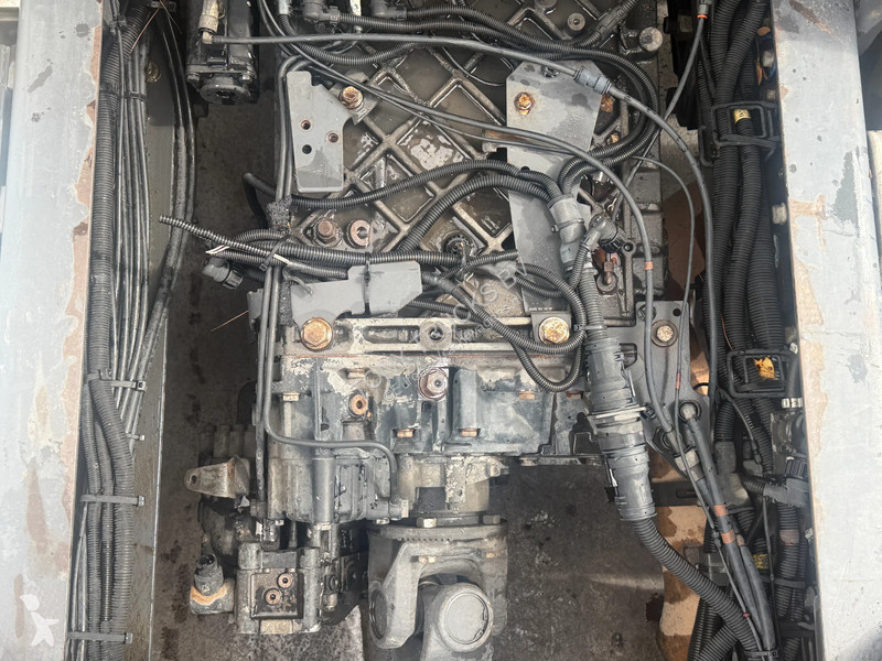 جرار Renault 450 DXI 4X2 Tractor unit...
