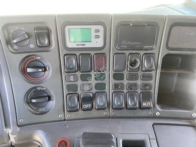 جرار Scania