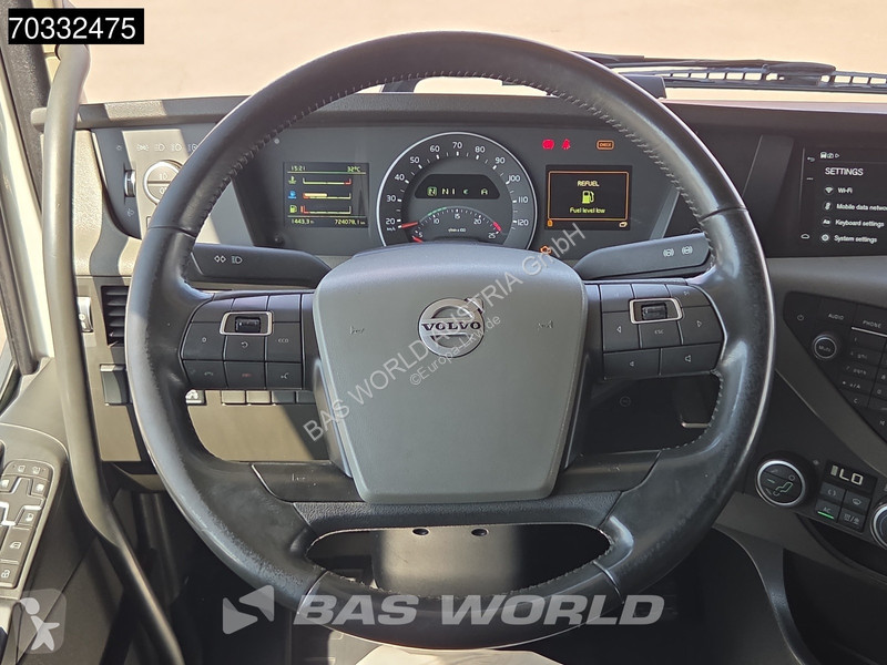 جرار Volvo 500 4X2 Globe 2xTanks I-ParkCool