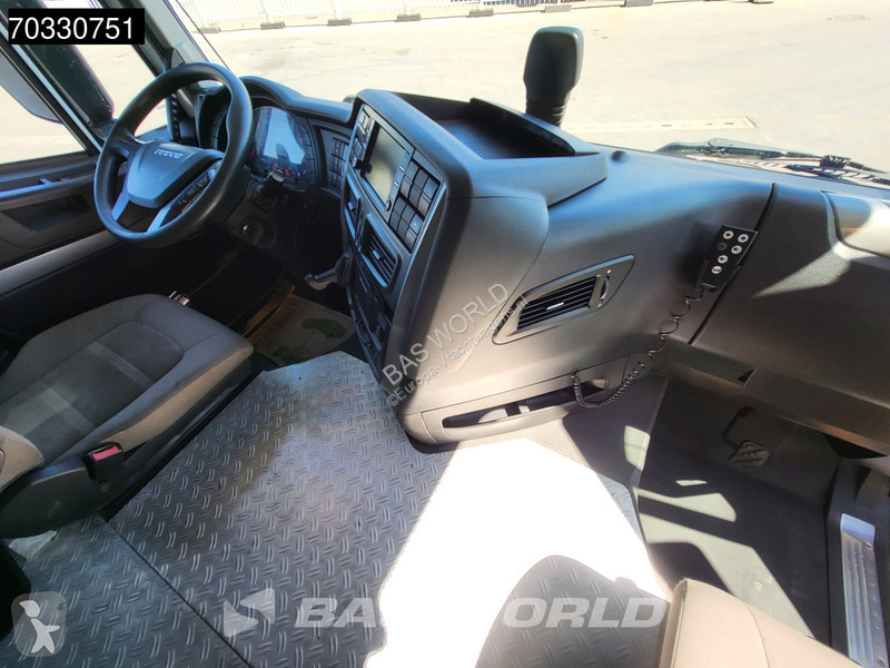Iveco 460 4X2 Fahrschule! Retarder ACC tractor...