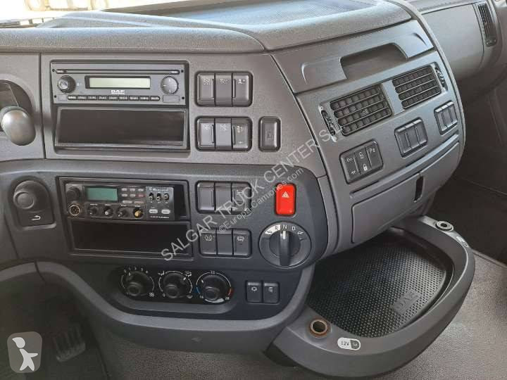 جرار Volvo