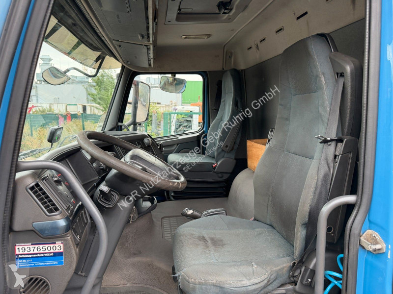 جرار Volvo 420 6x2 mit Ladekran HLK 231 | 4x...