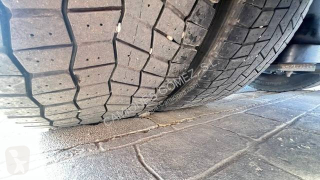 Cabeza tractora Renault