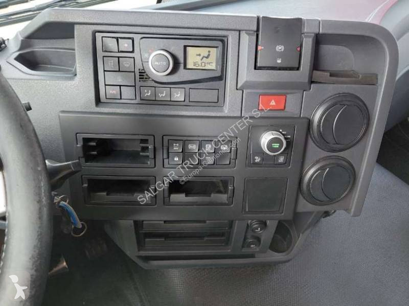 Cabeza tractora Renault