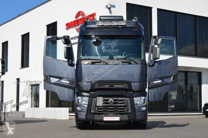 Tracteur Renault