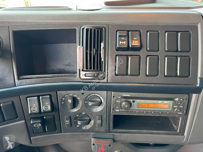 Cabeza tractora Volvo 400 4x2 GLOBE XL