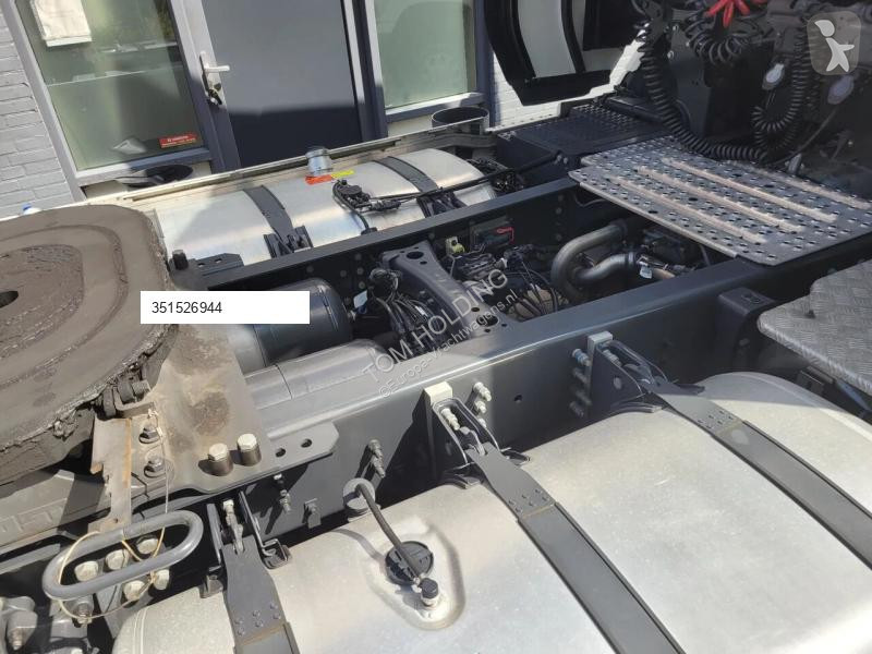 Trekker Scania 590S V8 NGS A4X2NB Full air 2...