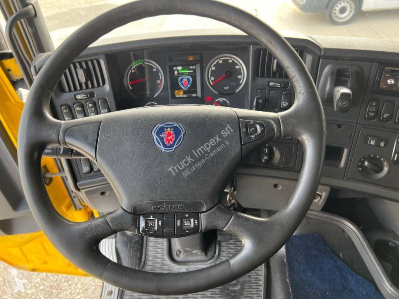 Тягач Scania