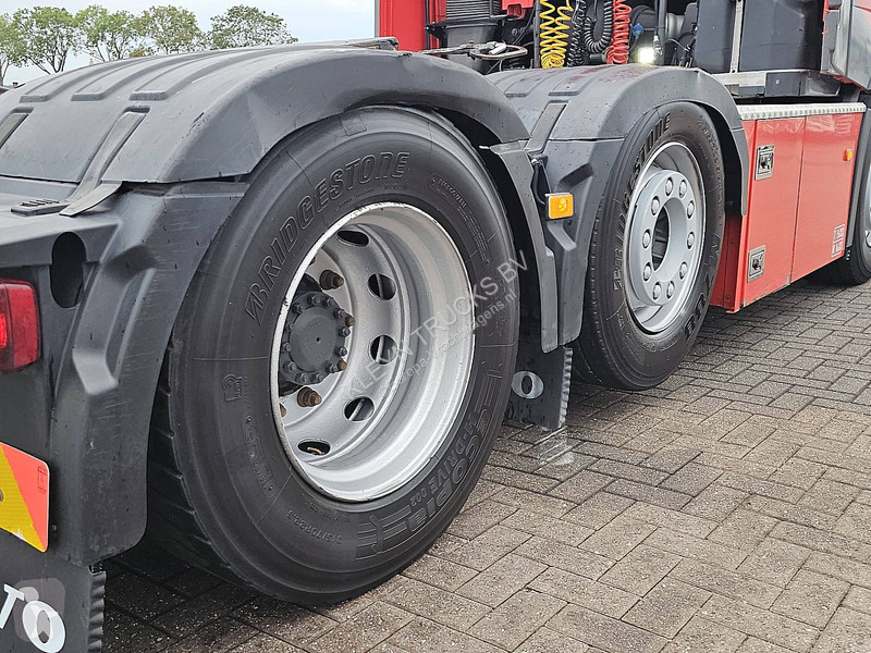 Cabeza tractora Volvo 460 6X2 485TKM