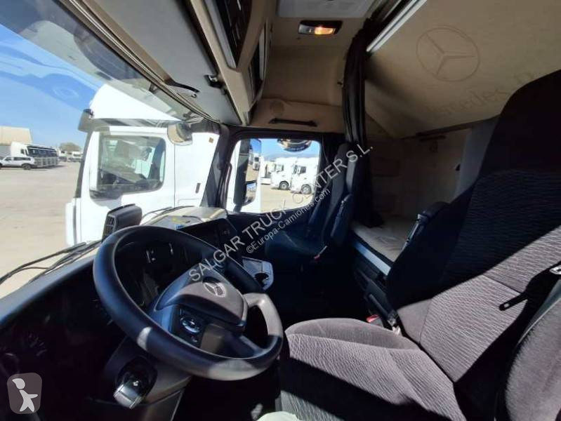 Cabeza tractora Mercedes 1851 LS
