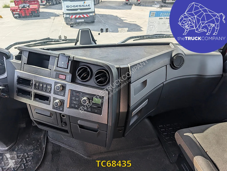 Nyergesvontató Renault T 480