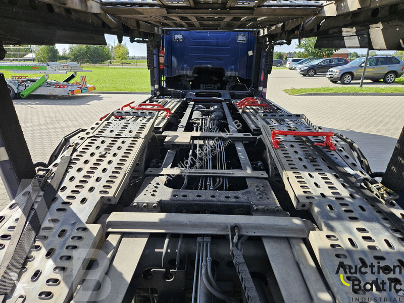 Camión remolque Scania 480