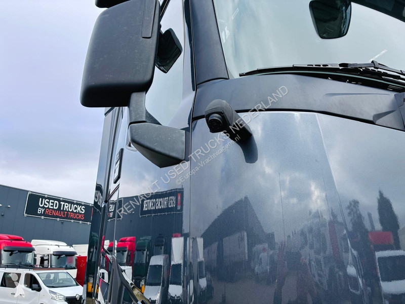 Cap tractor Renault T High DE 13 480 Turbo...