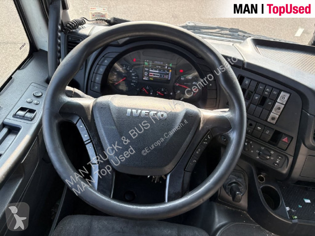 Cap tractor Iveco AT440.460