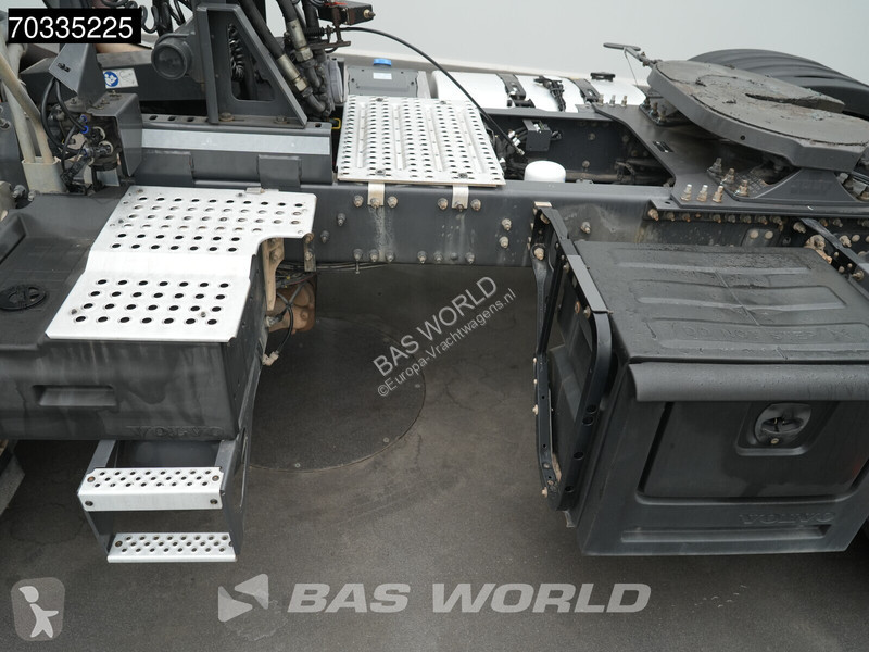 Тягач Volvo 460  4X2 Retarder PTO
